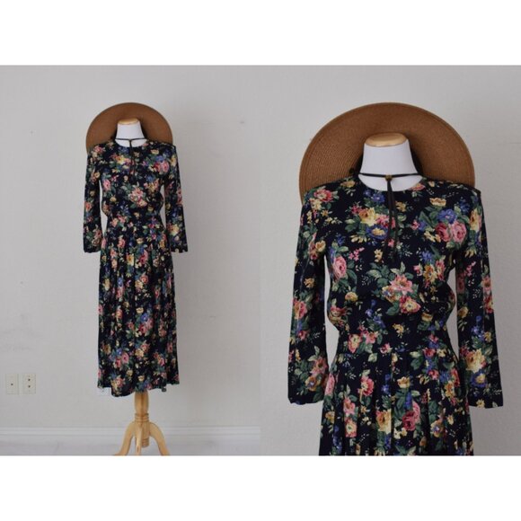 karin stevens Dresses & Skirts - Vintage‎ 90s Floral Rayon Dress size 6